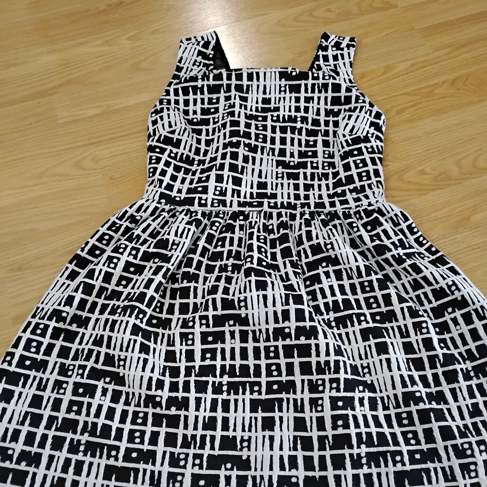 BeBop Black and White Geometric Mini Dress